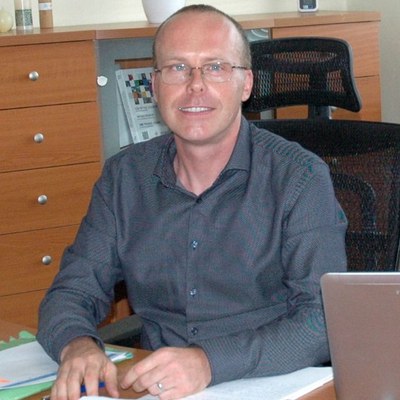 Richard-crop.jpg Richard-crop.jpg